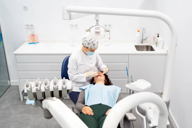 Professional  Dental Services in Southmayd, TX